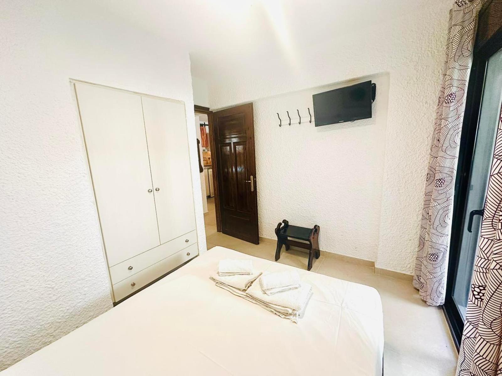 Argo Apartments Néa Poteídaia Rom bilde