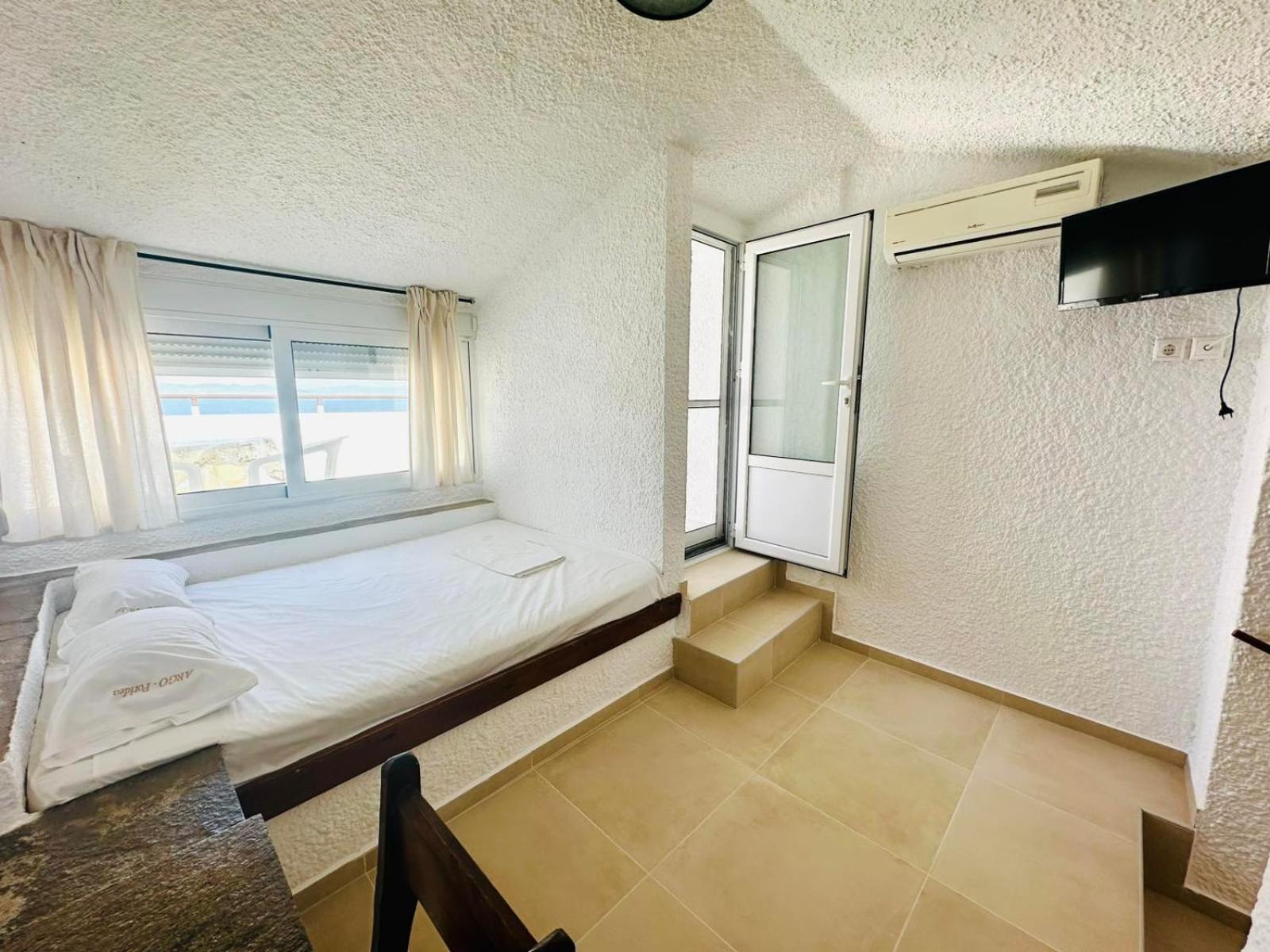 Argo Apartments Néa Poteídaia Rom bilde